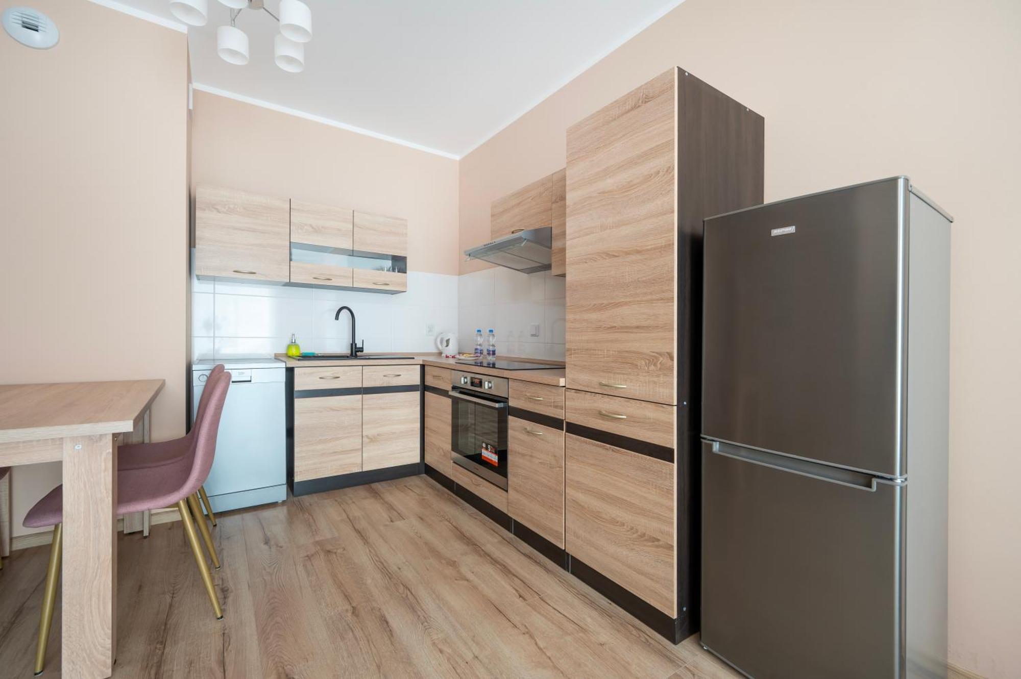Pogonowskiego Beige Apartment Lodz  Exterior photo